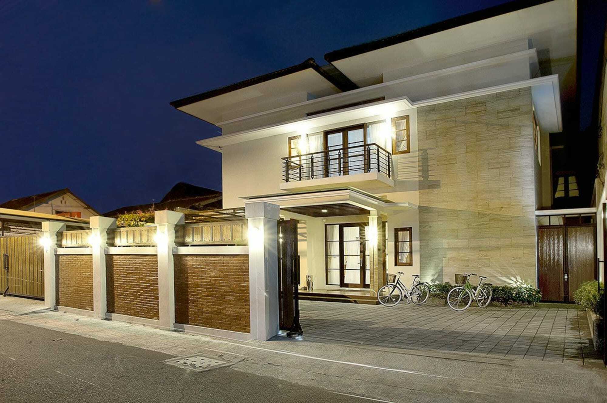 Omah Garuda Homestay Pakualaman Exterior foto